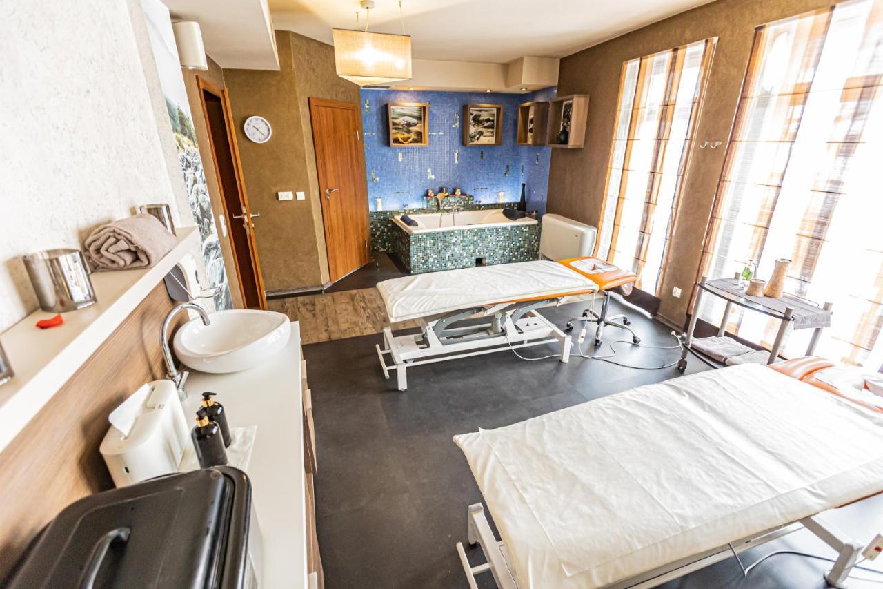 Hotel Olivia Medical Spa Skomielna Czarna 외부 사진
